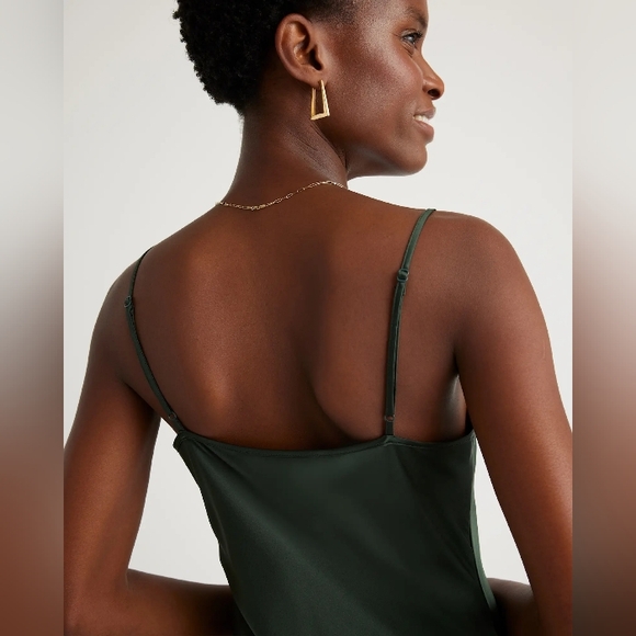 Quince 100% Silk Slip Dress. Deep Green. Medium. Washable. Perfect Condition. - Picture 14 of 16